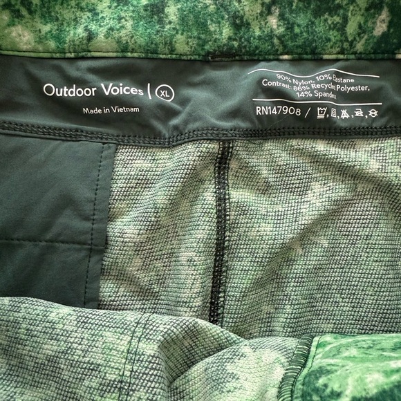 Outdoor Voices RekTrek mini skirt XL in green smoke marble - Picture 4 of 7